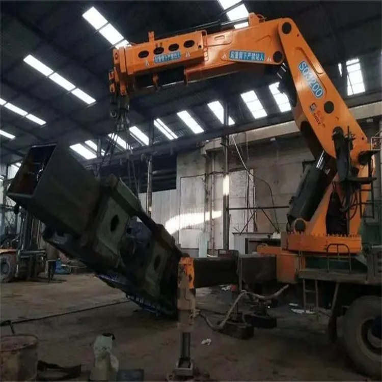 南平延平200吨折臂吊出租